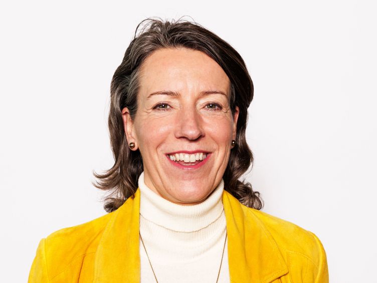 I.E. Hoogveld (Ingeborg)