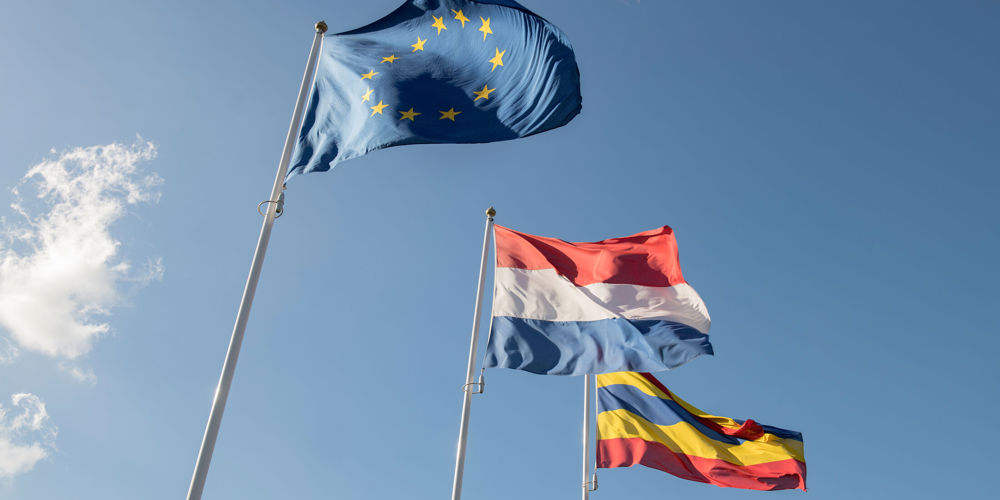 Vlaggen Europese unie, Nederland en Overijssel
